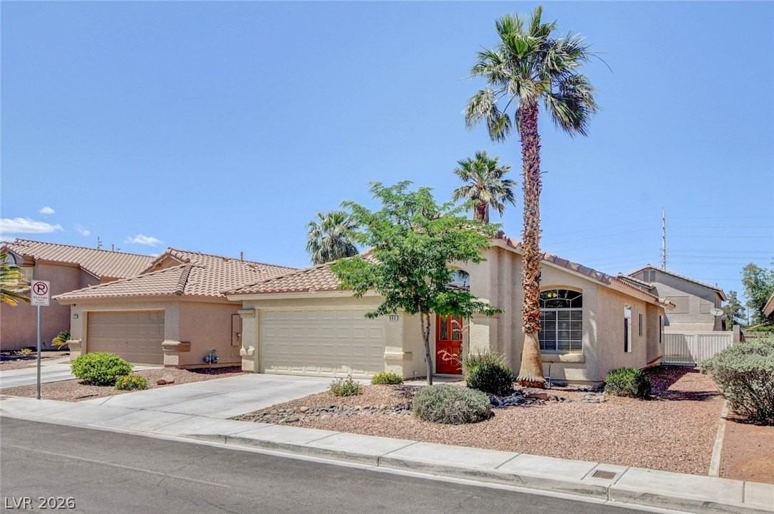 980 Sand Coral Dr - Photo 3 of 43
