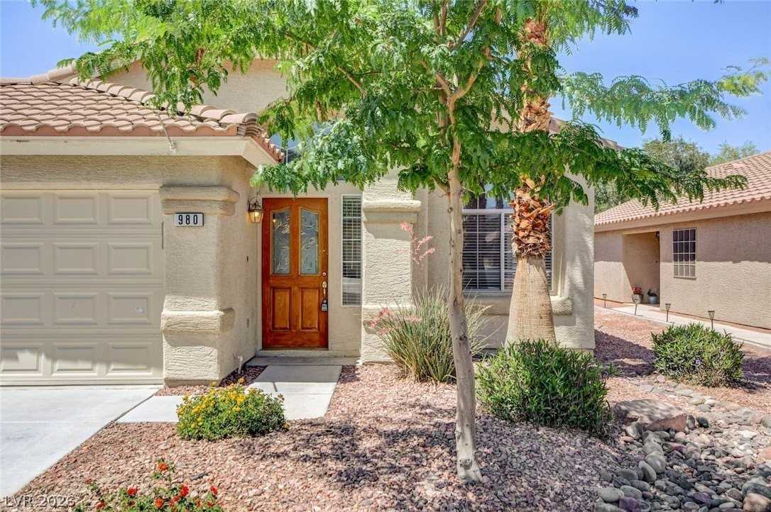 980 Sand Coral Dr - Photo 5 of 43