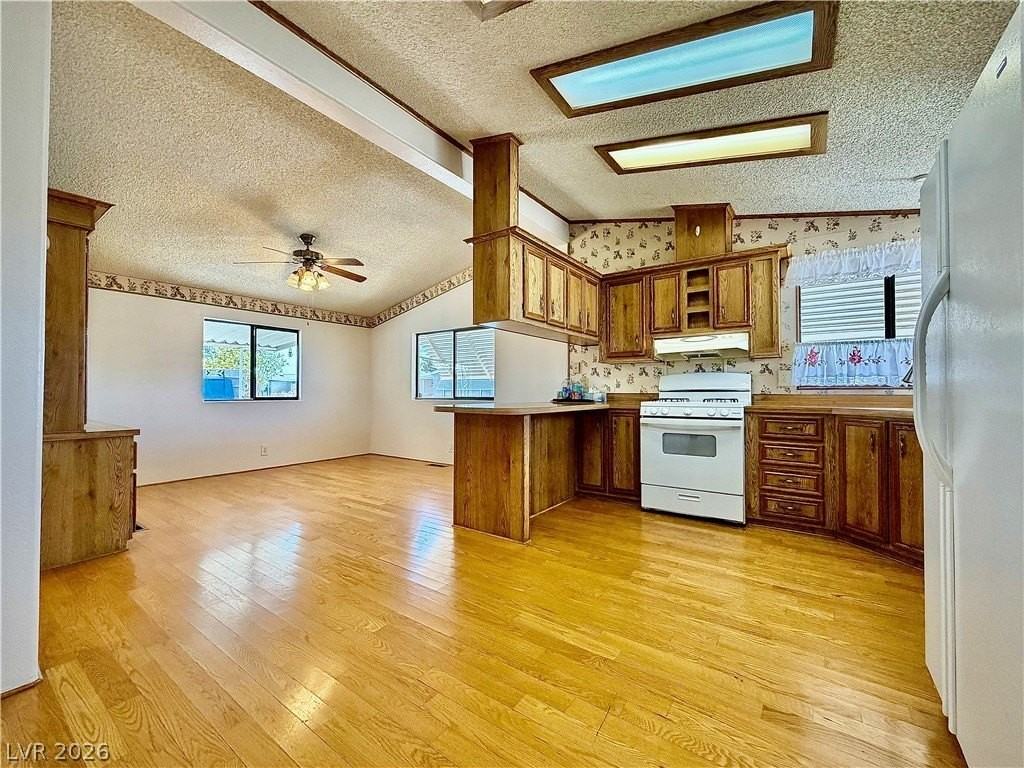 3126 La Barca Ln - Photo 3 of 31