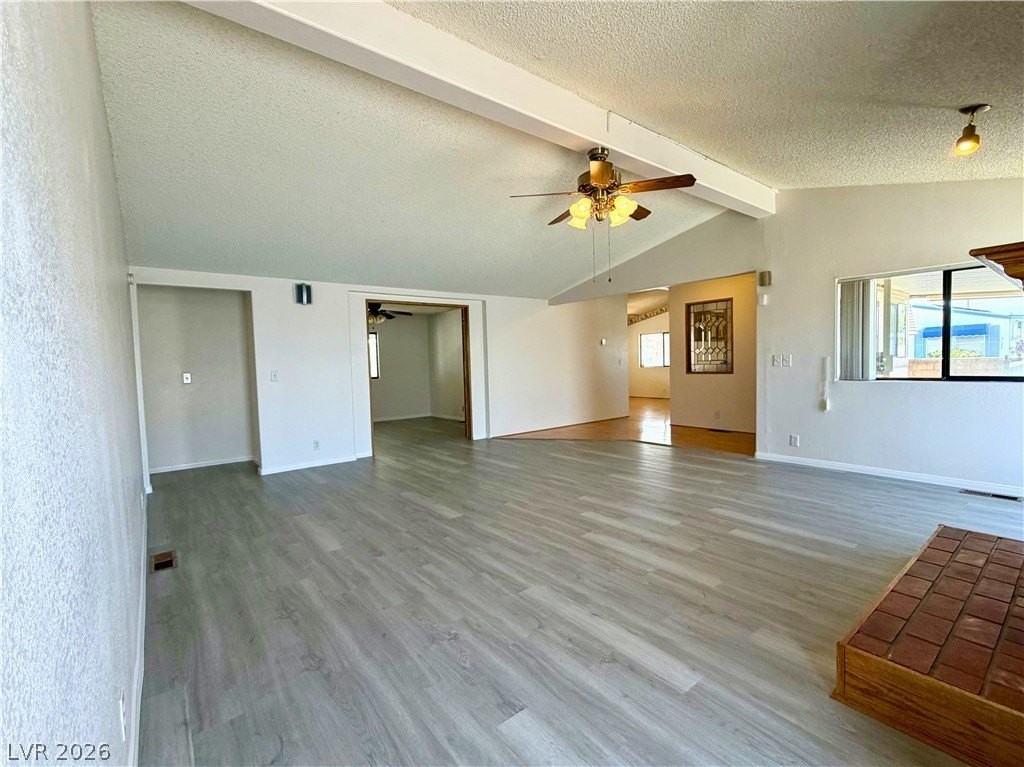 3126 La Barca Ln - Photo 5 of 31