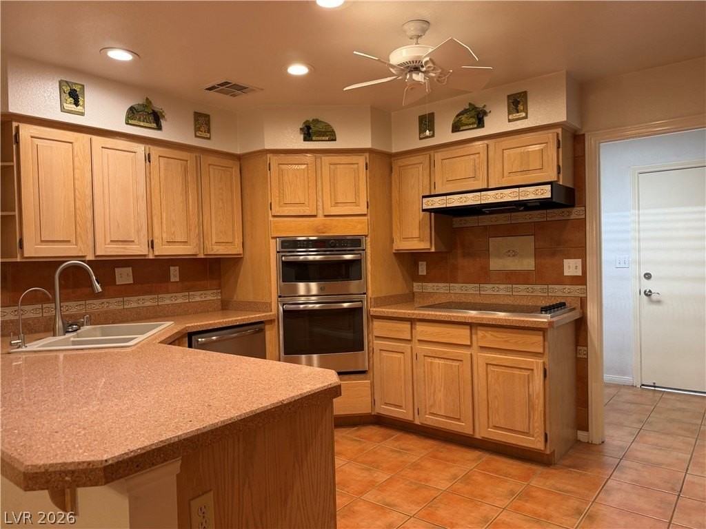 5320 Fieldstone Rd - Photo 2 of 12