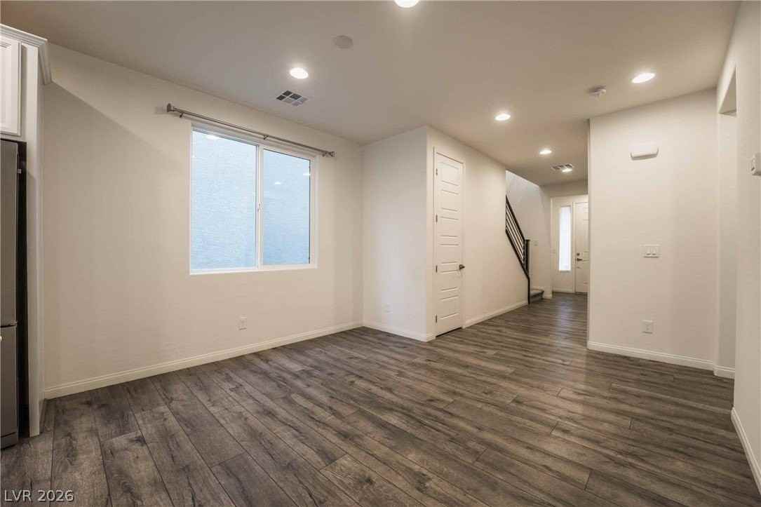 9459 Julie Inez Ave - Photo 4 of 26
