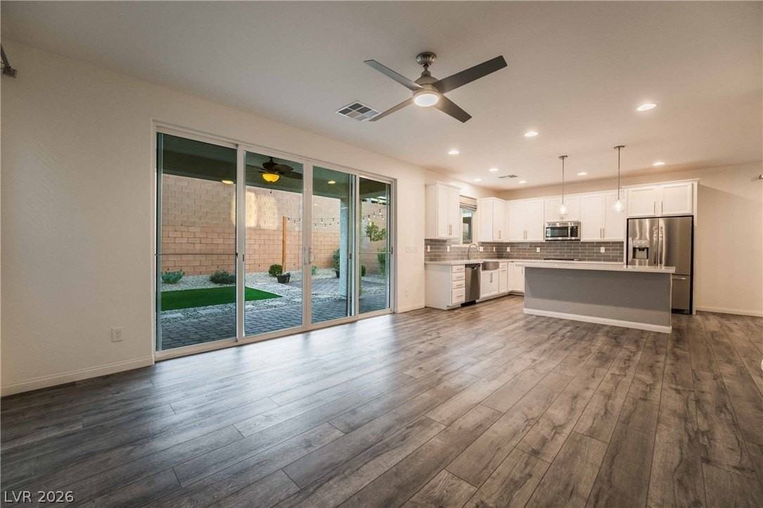9459 Julie Inez Ave - Photo 5 of 26