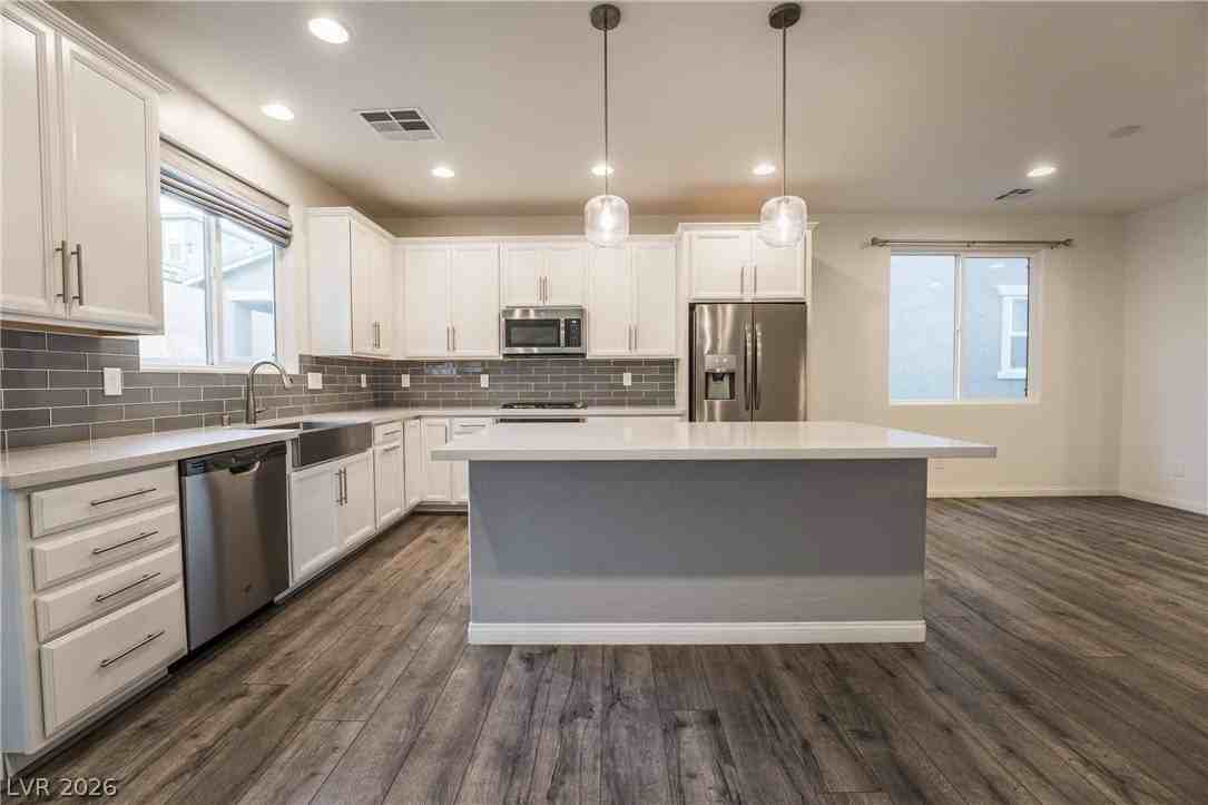 9459 Julie Inez Ave - Photo 7 of 26