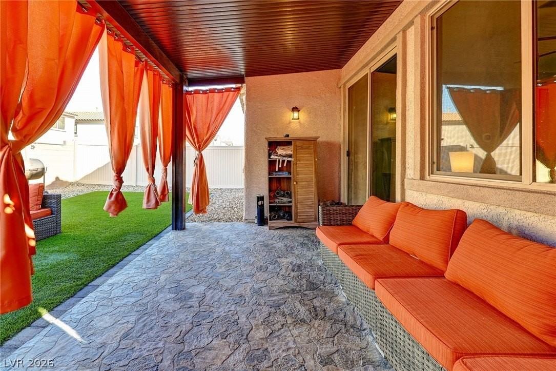6955 Stone Cactus St - Photo 6 of 43