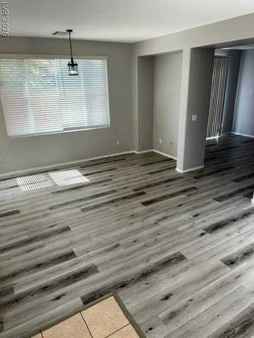 4445 Mount Penteli Ave - Photo 6 of 23