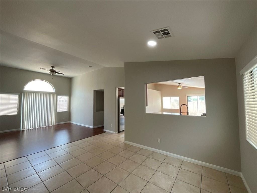 5016 Crying Heart St - Photo 3 of 14