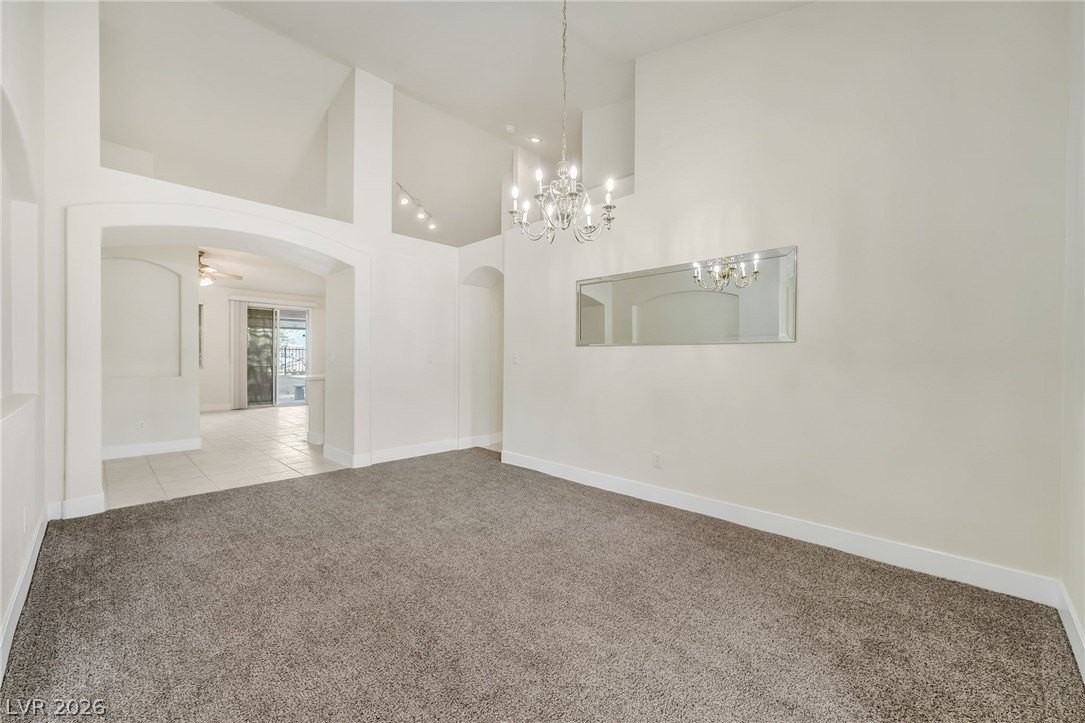 1299 Echo Creek St - Photo 4 of 27