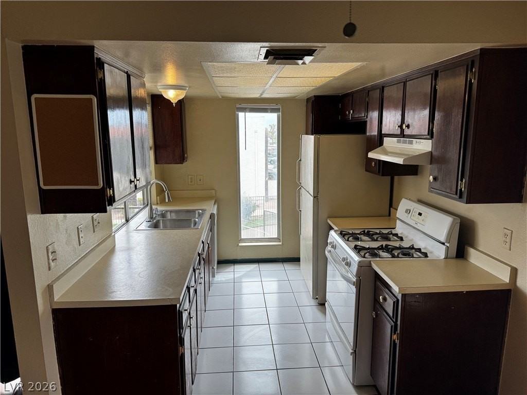 1405 Vegas Valley Dr #112 - Photo 2 of 8