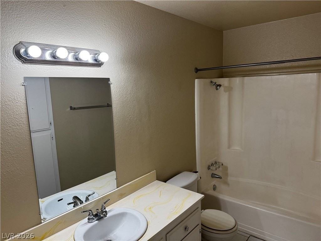 1405 Vegas Valley Dr #112 - Photo 7 of 8