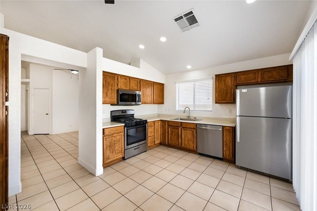 5737 Grand Entries Dr - Photo 6 of 17