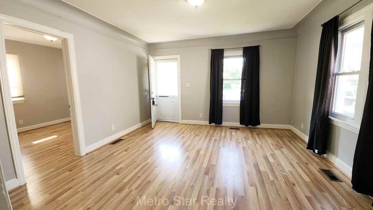 353 W Brockton Ave - Photo 5 of 13
