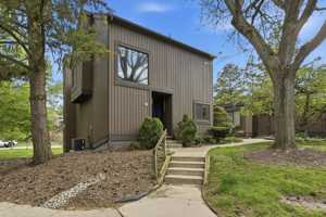 featured image of 18 Northwick Ct