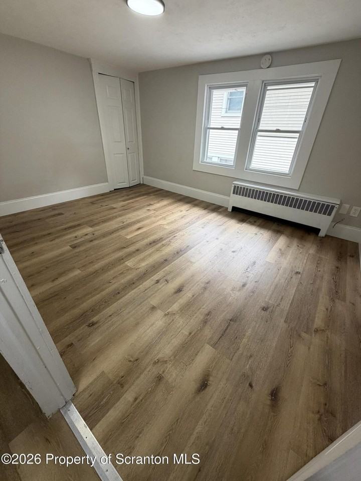 77 Saint Clair St #2 - Photo 5 of 9