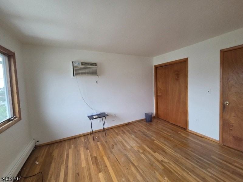 508 Lincoln St #2 - Photo 4 of 15