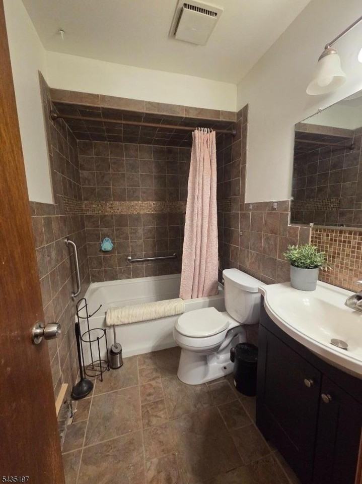 508 Lincoln St #2 - Photo 7 of 15