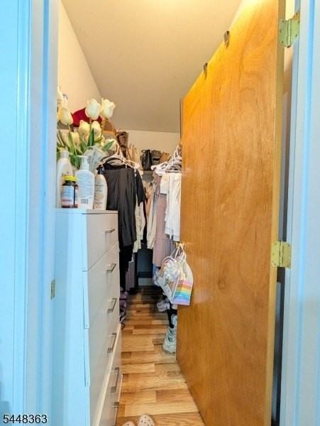 80 Schuyler Ave #5 - Photo 7 of 9