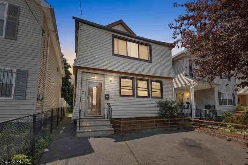53 Jacob St