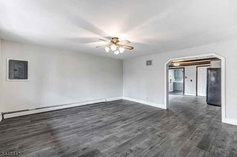 273 W Main St - Photo 3 of 16