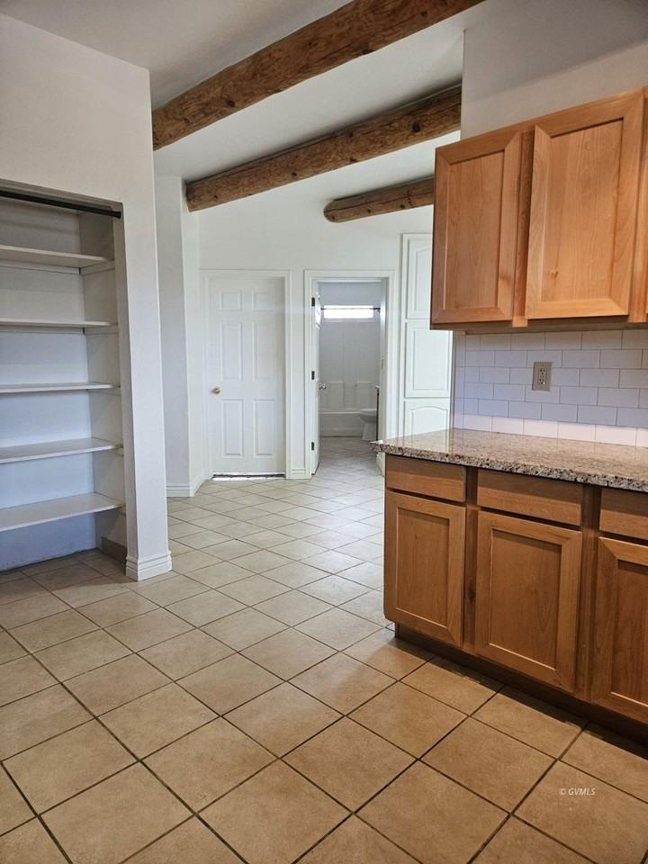 8468 S Pueblo Dr - Photo 6 of 18
