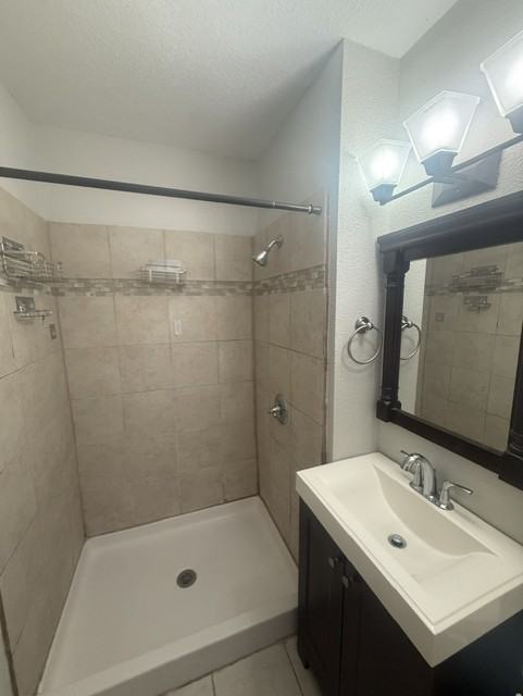 1809 Merriman Ave #1 - Photo 4 of 19