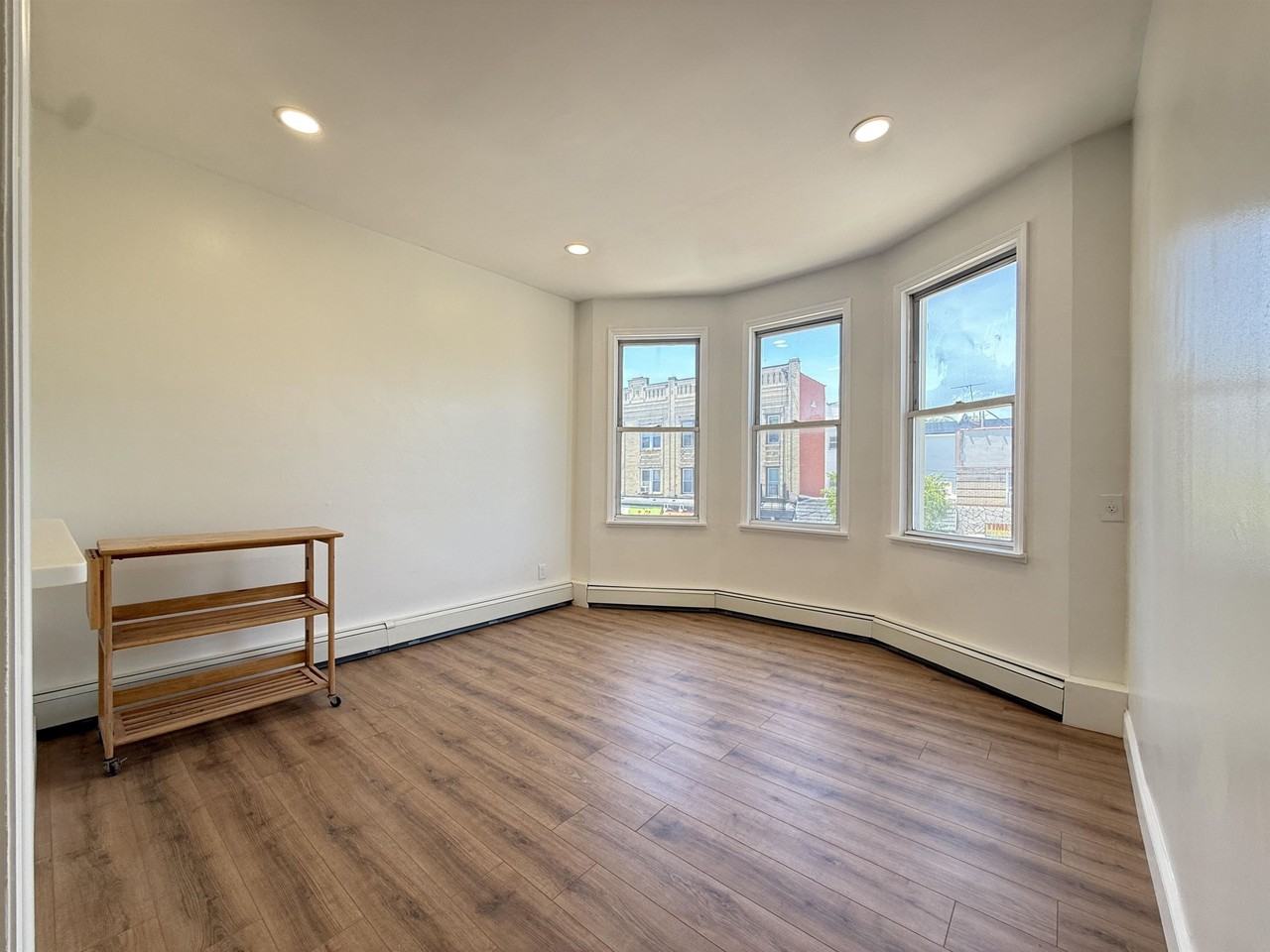 892 Broadway #2 - Photo 5 of 14