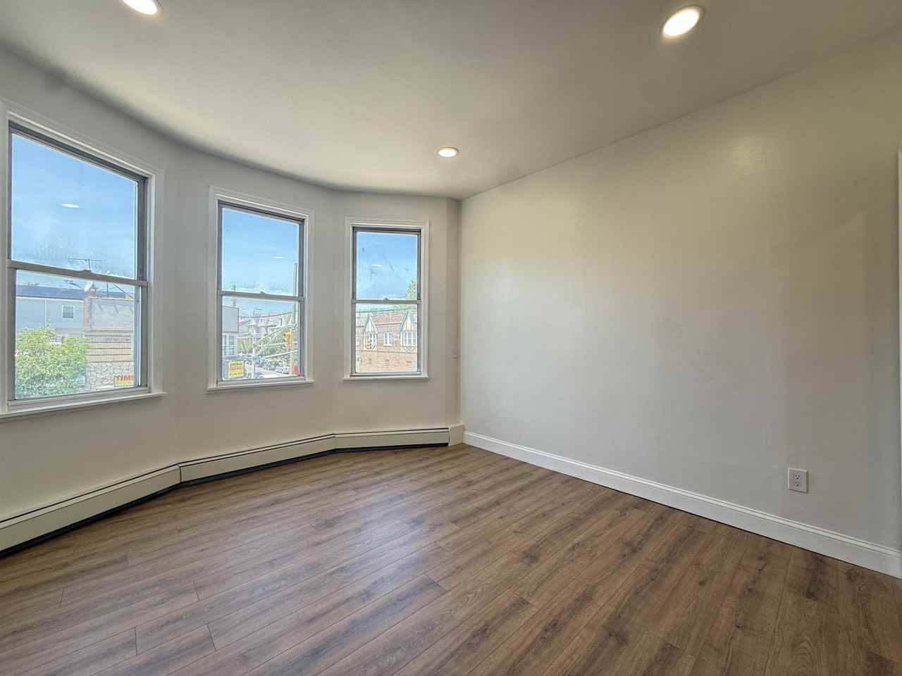 892 Broadway #2 - Photo 6 of 14