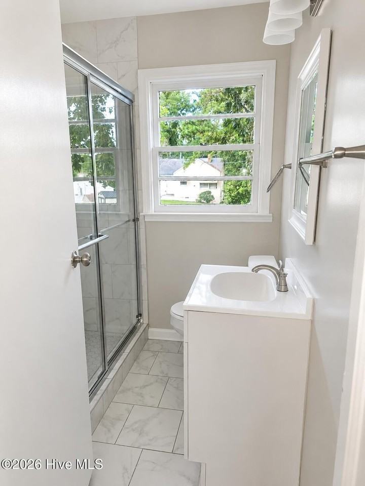 2912 Hummingbird Ln - Photo 6 of 8