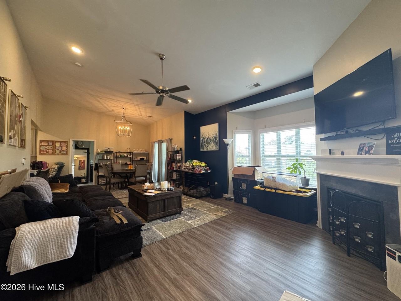 207 Fullford Ln #202 - Photo 3 of 14