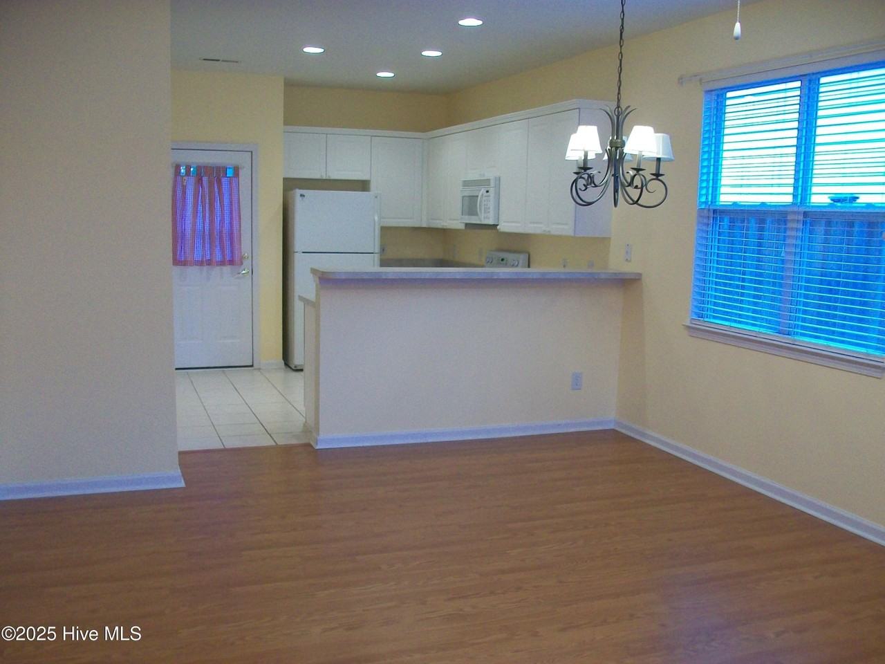 9447 Night Harbor Dr - Photo 5 of 15