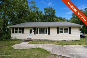 featured image of 27 East Dr