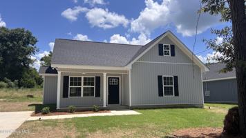 featured image of 633 Clary St