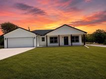 2202 Shawnee Trl - Photo 1 of 1