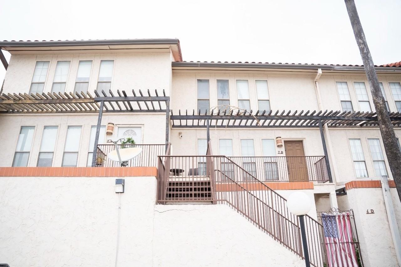 101 W Del Mar Blvd #9D