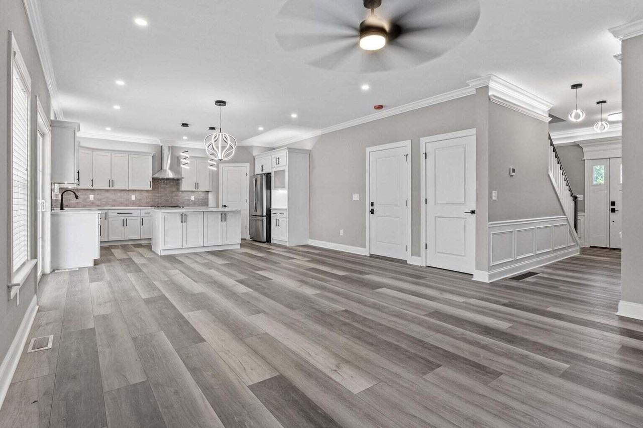 3589 Harper Woods Ln - Photo 4 of 21