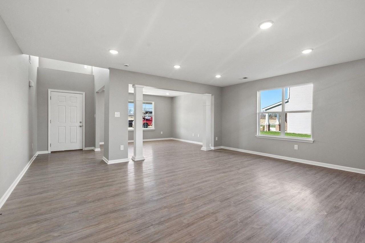 231 Jared Parker Way - Photo 3 of 20