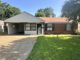 featured image of 4742 Violet Ave