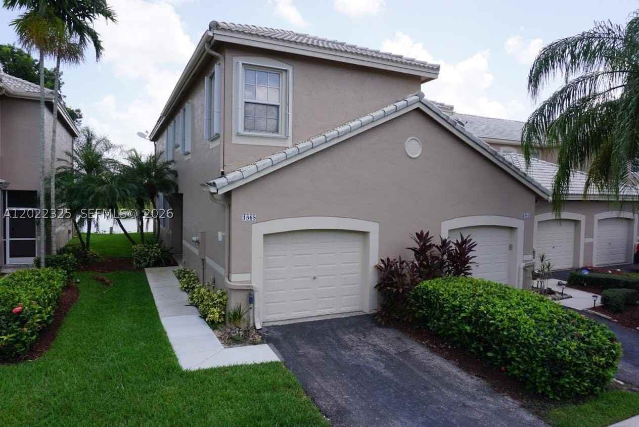 1868 Salerno Cir #1868 - Photo 3 of 40