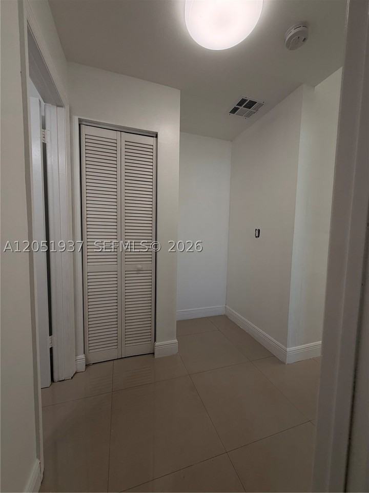 19763 Sw 124th Ave - Photo 7 of 18