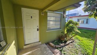 808 Ne 10th St #3 - Photo 1 of 1