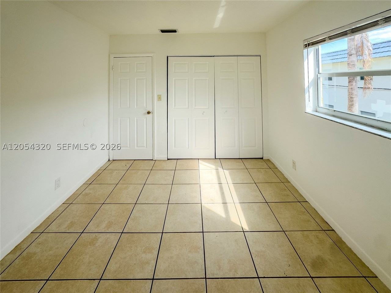 4061 N Dixie Hwy #31 - Photo 6 of 8