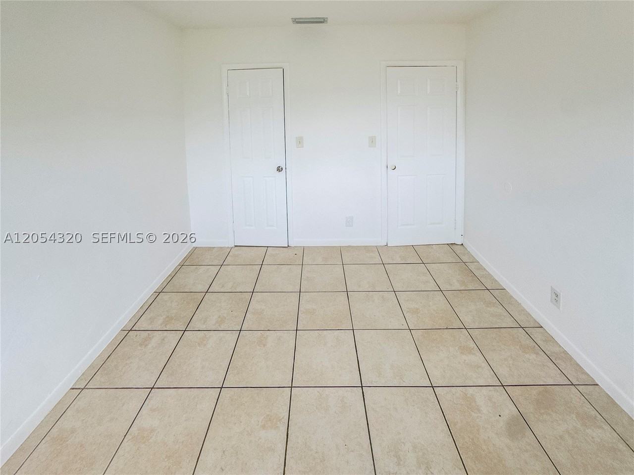 4061 N Dixie Hwy #31 - Photo 7 of 8