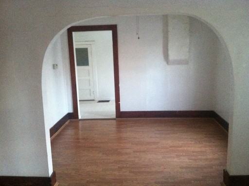 2310 Roblee Ave - Photo 2 of 3