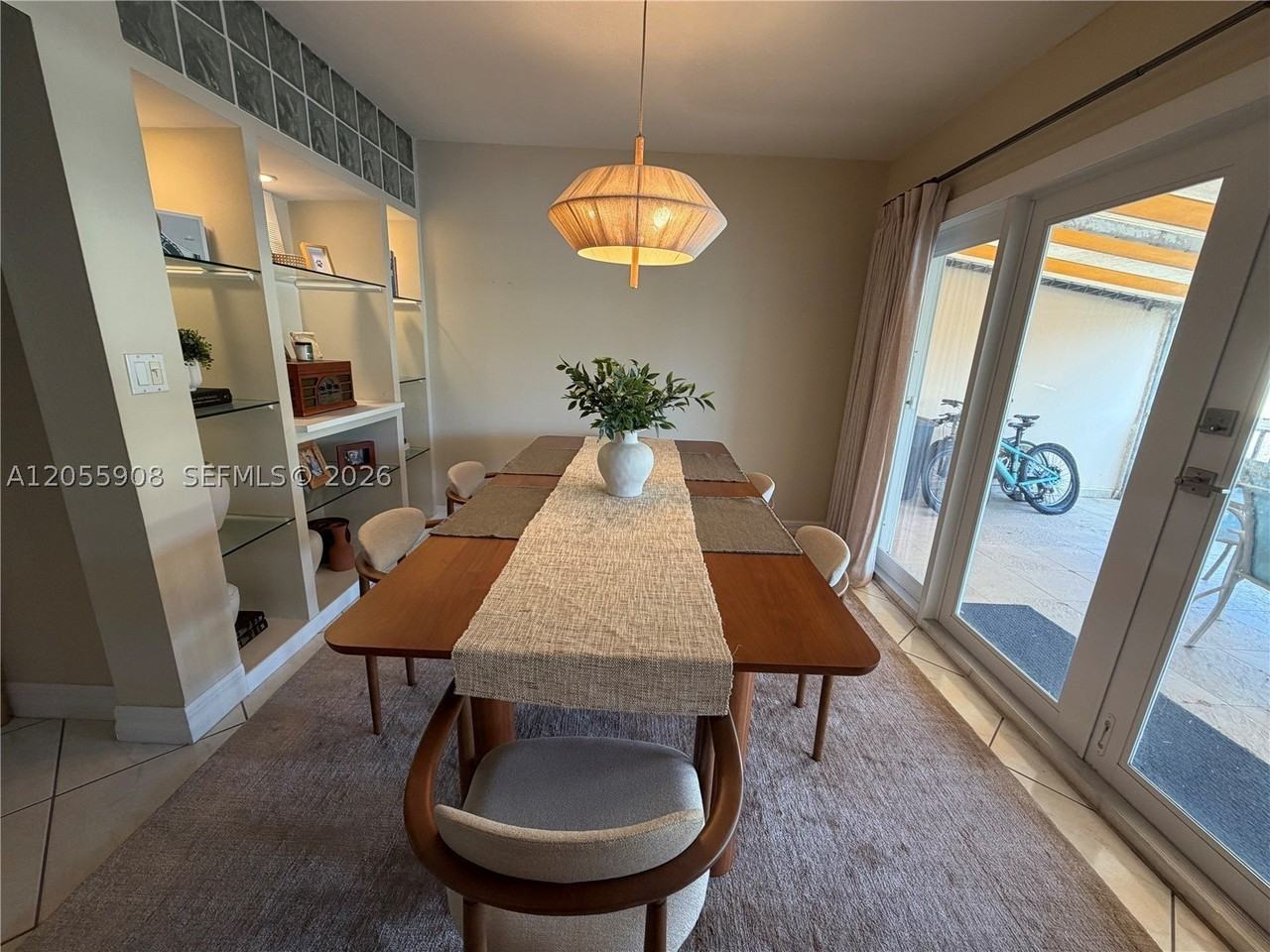 6932 Crown Gate Dr - Photo 5 of 21