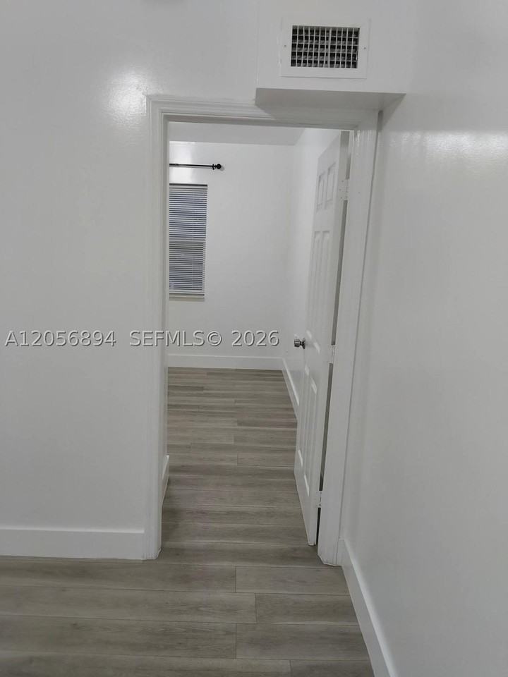 2025 Nw 91st St #2025 - Photo 2 of 10