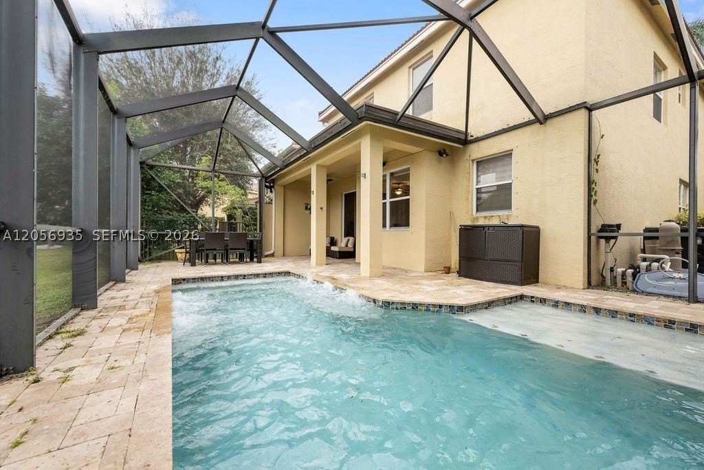 7841 Jewelwood Dr #7841 - Photo 5 of 25