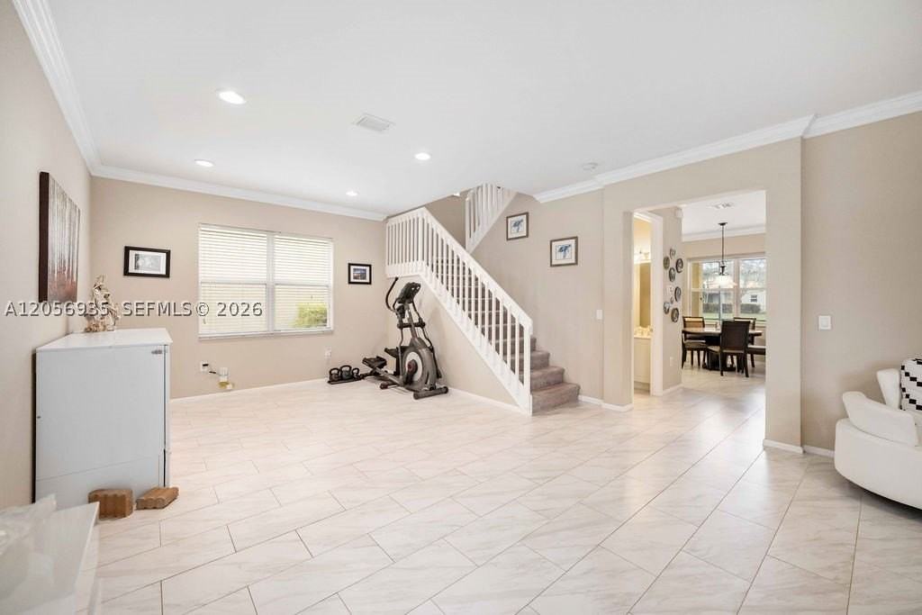 7841 Jewelwood Dr #7841 - Photo 7 of 25