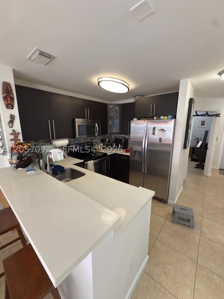 13909 Sw 172nd Ln #13909 - Photo 3 of 22
