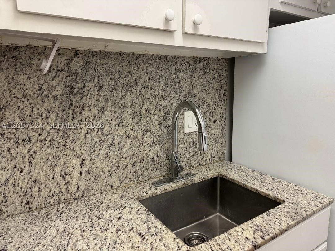 4725 Nw 7th St #206-3 - Photo 2 of 10