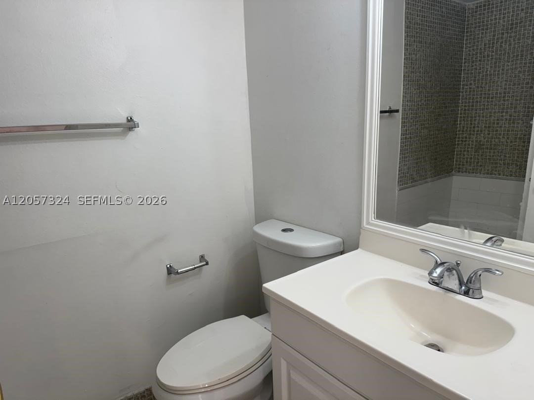 4725 Nw 7th St #206-3 - Photo 4 of 10